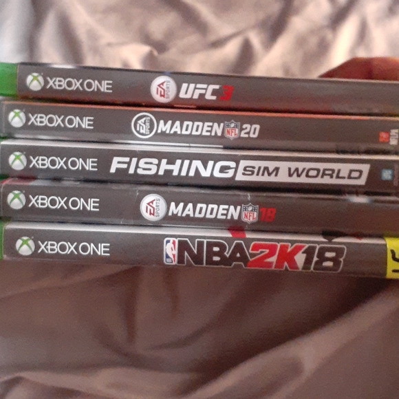 Multiple Xbox One Games - Picture 6 of 6